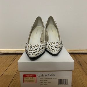 Calvin Klein Pumps